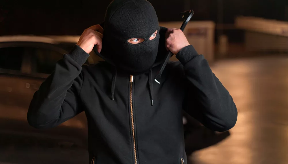 В Новосибирске поймали 16-летнего подростка за угон лады