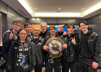 Новосибирский студент в составе российской команды выиграл $1,4 млн на чемпионате по Dota 2