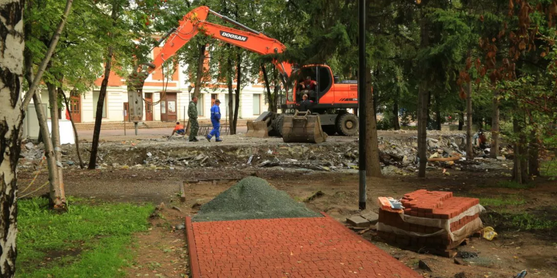 Мэр Новосибирска сообщил о ходе реконструкции Первомайского сквера