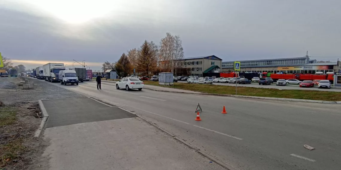 Нива насмерть сбила сибирячку в Ленинском районе