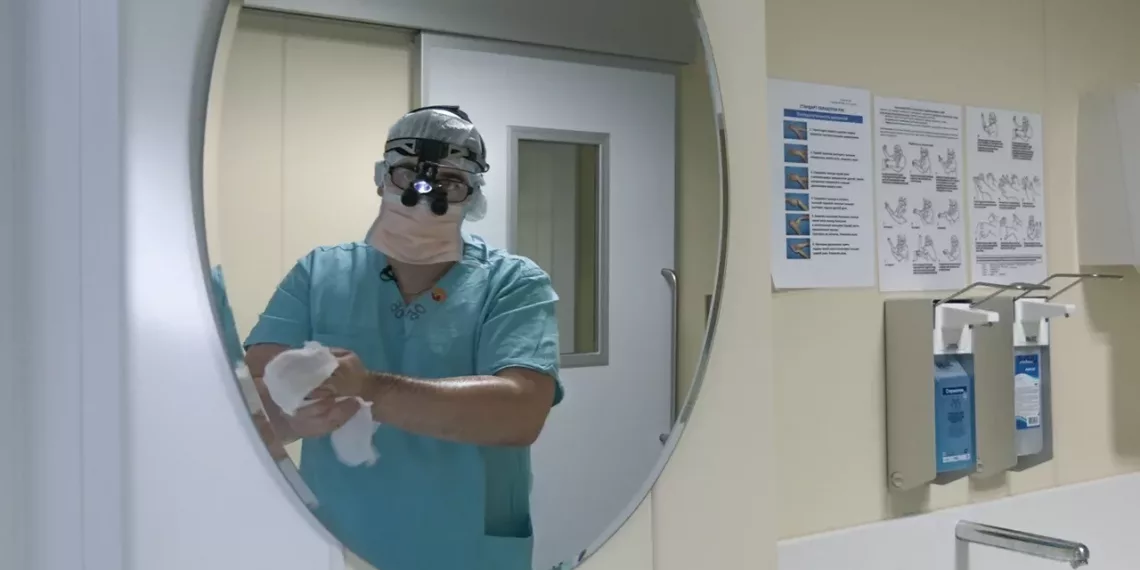 Врачи спасли младенца, побывавшего на грани инфаркта в Новосибирске