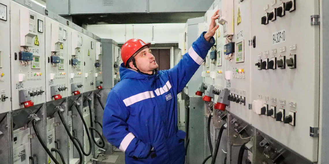 АО «РЭС» завершает технологическое присоединение к электрическим сетям новой инфекционной больницы в поселке Садовый