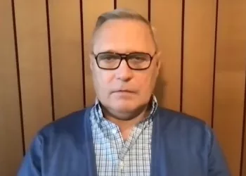 Бывший премьер-министр России внесен в реестр иноагентов