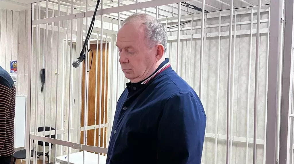 В Новосибирске суд отправил в колонию экс-депутата Лаптева