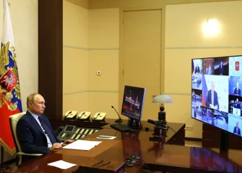 Путин призвал налоговиков «не сбавлять темпы работы»