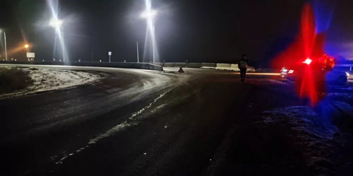 Под Новосибирском водитель Лады врезался в дерево — пассажир авто скончался на месте