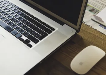 В России могут ввести утильсбор на импортные ноутбуки, смартфоны и другую технику