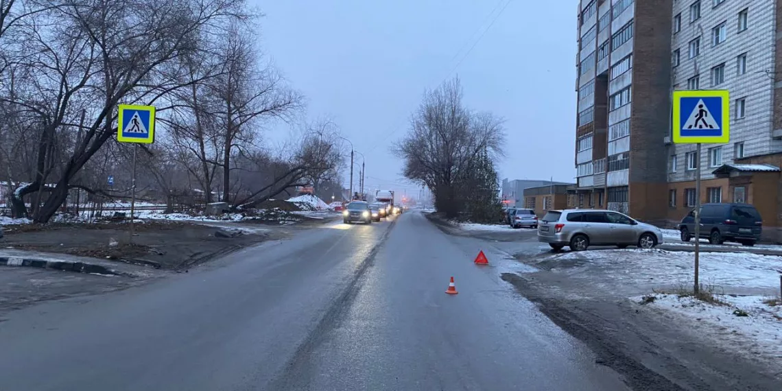 Водитель проигнорировал пешеходный переход и сбил пенсионерку в Новосибирске
