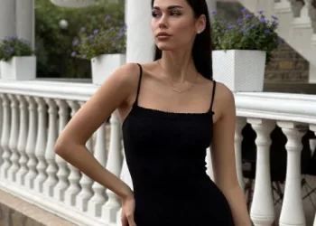 Жительница Сибири сразится за титул в конкурсе «Краса России»