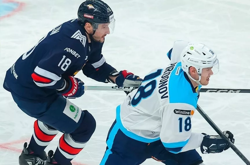 «Сибирь» уступает третий матч подряд, проиграв «Металлургу»