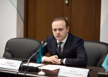 «Новые люди» передали документы кандидата в президенты в ЦИК