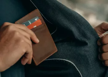 Третье дело возбудила ФАС в отношении Альфа-Банка за обманчивую рекламу