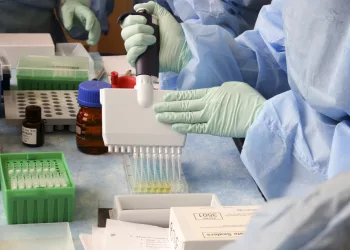 Россия стала лидером по приросту заболевших коронавирусом