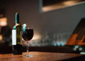 «Роскачество» разработало стандарт винной карты для российских ресторанов и кафе