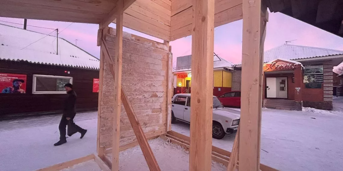 Уголовное дело возбудили после обрушения горки с детьми в Сибири