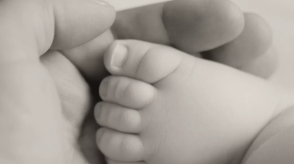 В Новосибирске врачи спасли 7-месячную девочку с критическим пороком сердца и коронавирусом