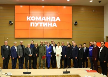 Первое заседание инициативной группы по выдвижению Владимира Путина на выборы президента состоялось 