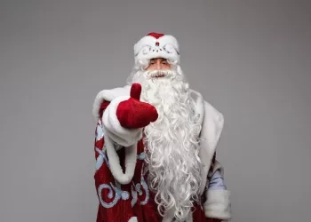 Николай Чудотворец или Морозко: откуда взялся Дед Мороз