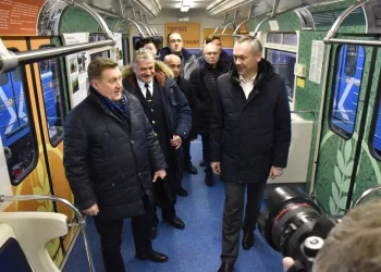 Мэр Новосибирска прокомментировал информацию о повышении стоимости проезда в метро до 35 рублей