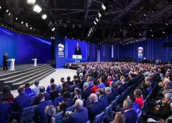 «Единая Россия» единогласно поддержала выдвижение Владимира Путина на выборах в марте-2024