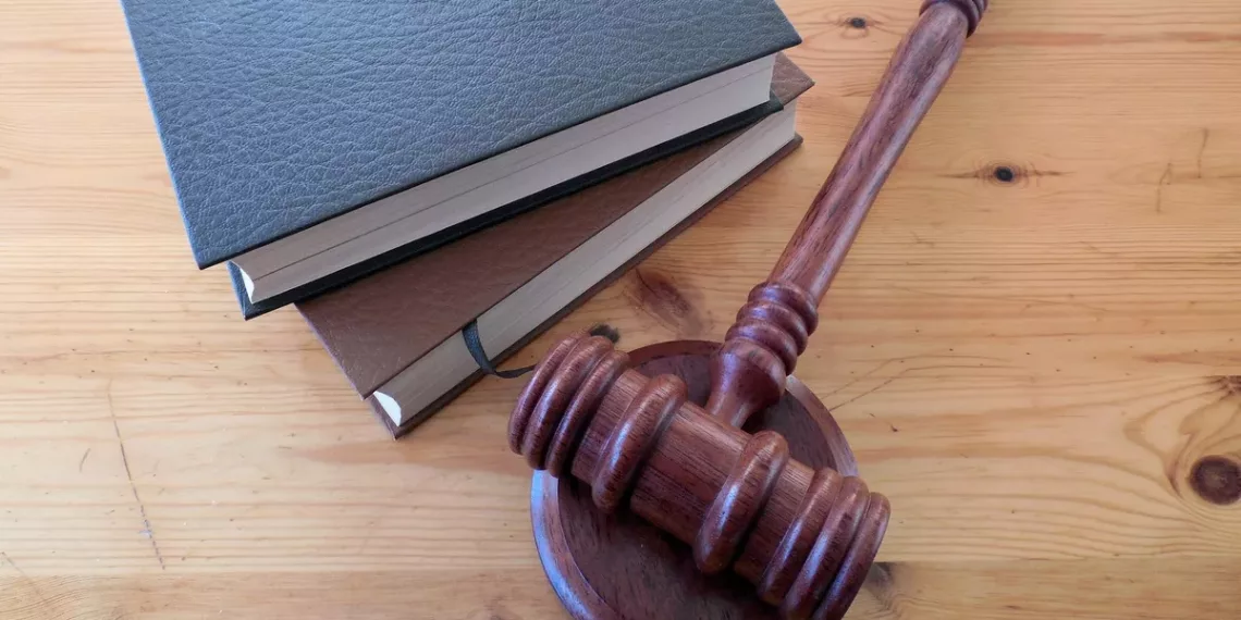 В Сибири осудили мужчину, который заразил пять человек сибирской язвой