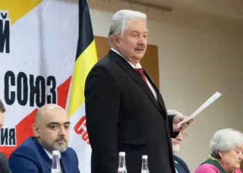 Сергей Бабурин снял свою кандидатуру с выборов президента