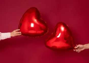 «Ничего общего с настоящей любовью»: Патриарх Кирилл против празднования Дня святого Валентина