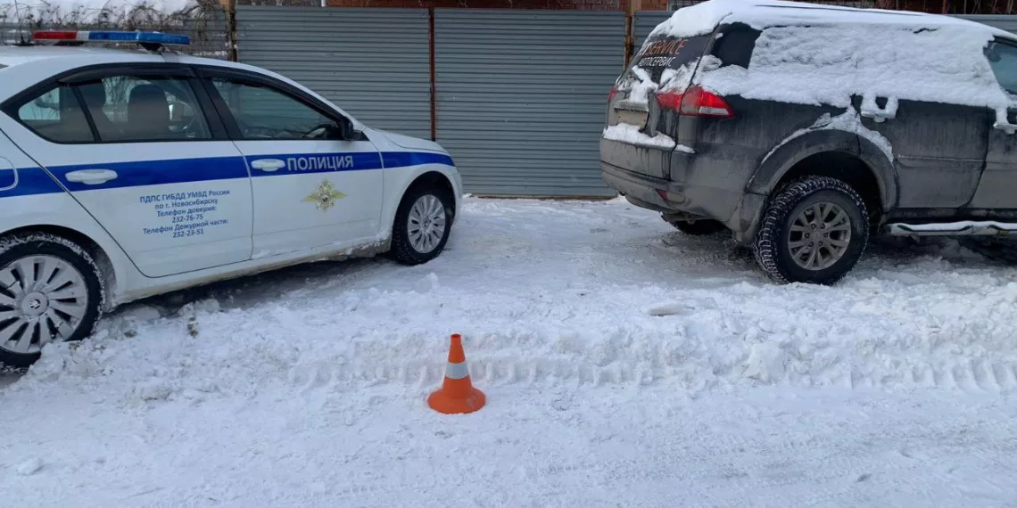 В Новосибирске водитель погрузчика сбил 16-летнего подростка