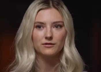 Порноактриса из Сибири Ева Эльфи получила «Оскар для взрослых»