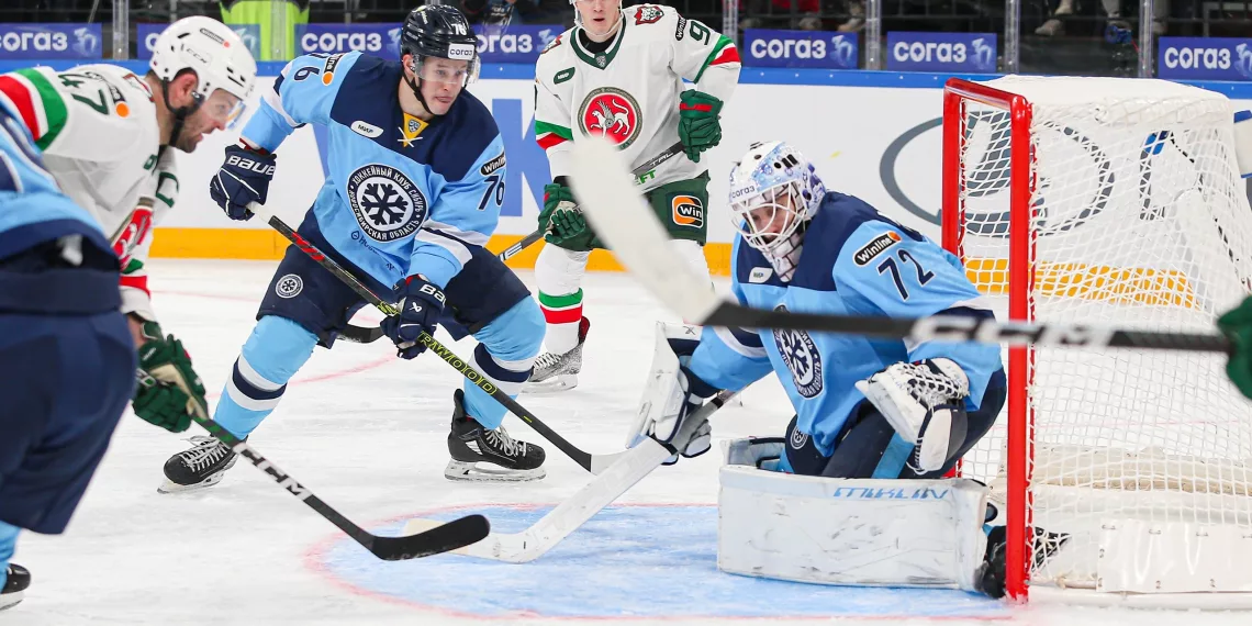 Матч ХК «Сибирь» против «Ак Барса» закончился третьим поражением сибиряков