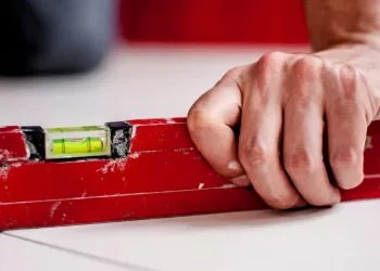 Прокуратура выявила нарушения в договорах двух застройщиков с дольщиками под Новосибирском