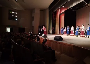 Концерт ансамбля «Чалдоны» прошел в Новосибирске в честь Дня защитника Отечества