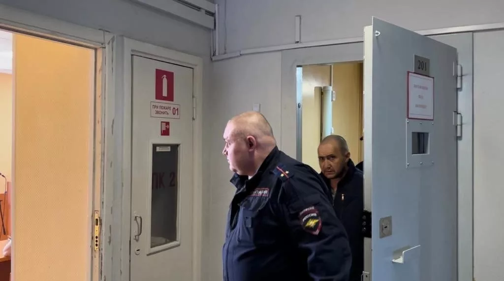 Обвиняемому в изнасиловании двух девочек у станции Сеятель вынесли приговор — он угрожал школьницам гранатой