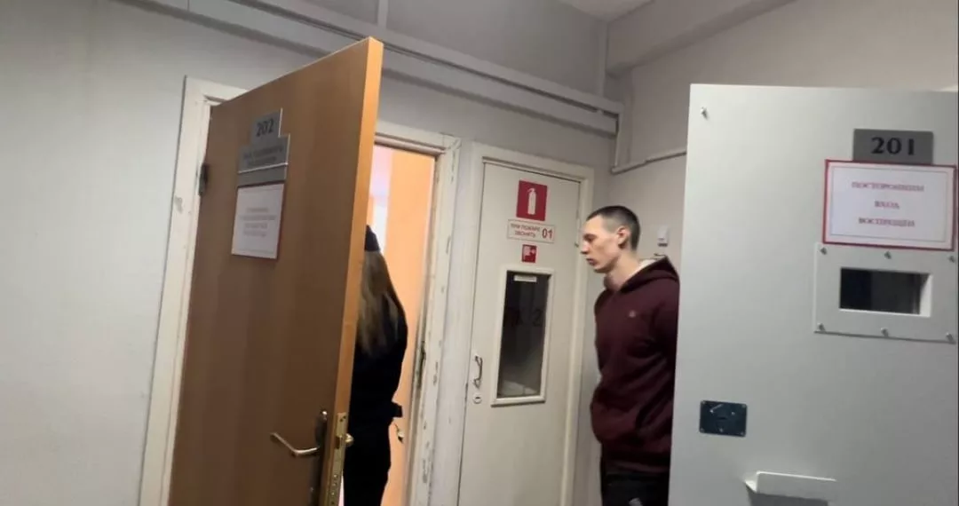 В Новосибирске суд оправдал подсудимого по делу об убийстве подростка вблизи кемпинга «У моря»