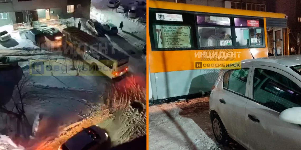 Водитель заполненного автобуса рискнул объехать пробку по дворам и застрял