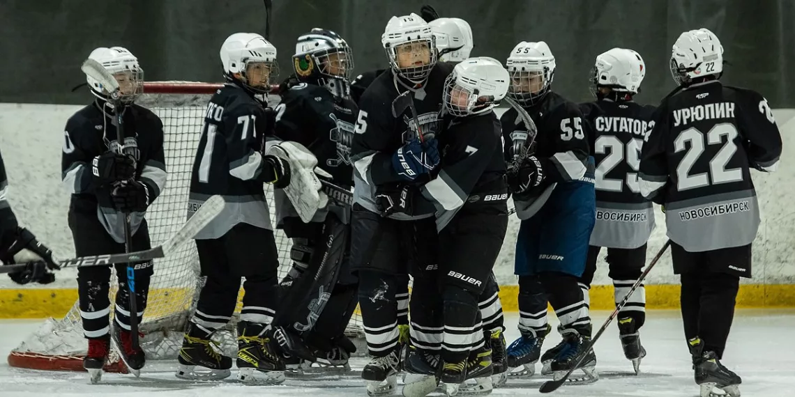 Юные спортсмены из Новосибирска победили на «Золотой шайбе»