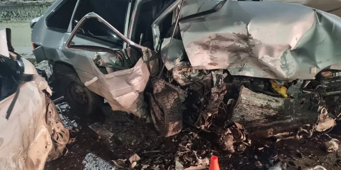 В Новосибирске на Октябрьском мосту произошло смертельное ДТП — столкнулись хэтчбек и седан