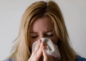 Уровень заболеваемости по гриппу и ОРВИ превышен на 20% в Новосибирске