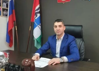 Знаменитый боксер из Новосибирска Алоян посоветовался с подписчиками насчет голосования