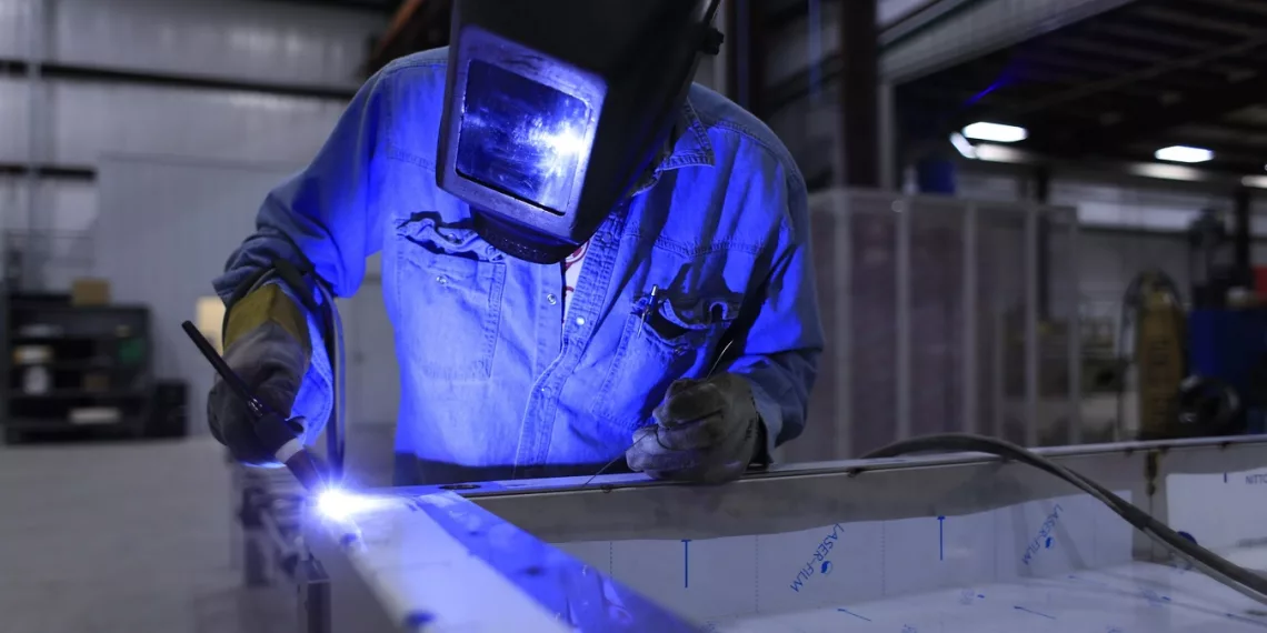 Российские ученые разработали технологию изготовления деталей послойной наплавкой металла дуговой сваркой