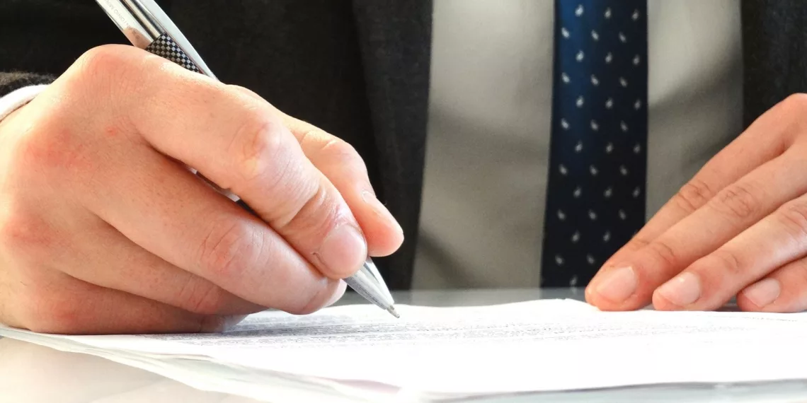 Госдума приняла в первом чтении закон о запрете рекламы на ресурсах иноагентов