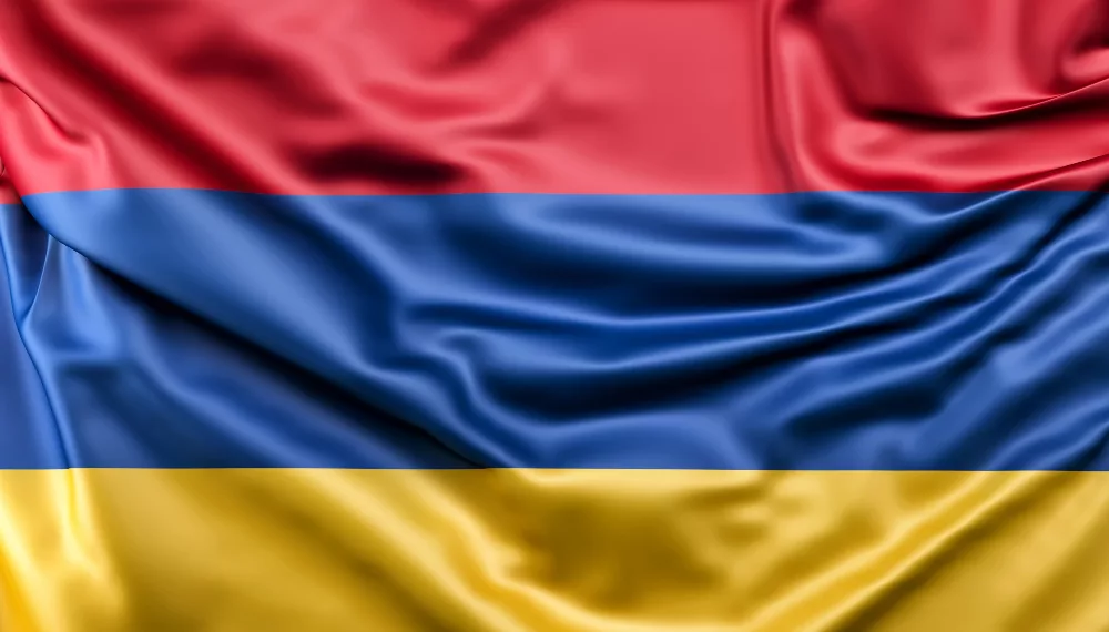 В Армении большая часть банков перестанет принимать карты «Мир»