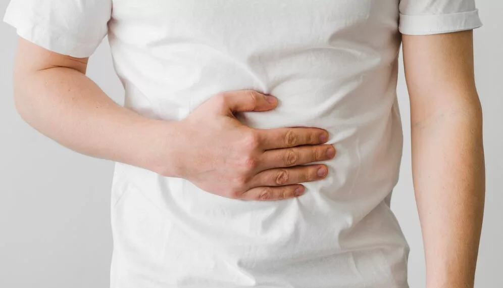 В Новосибирске более десяти человек попали в больницу, пообедав в местном общепите