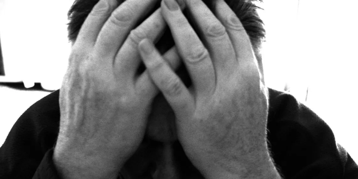 В Новосибирске иностранного гражданина отправили на родину после ссоры с женой