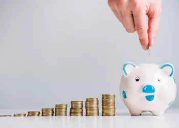 Бонусы или рубли: какой кэшбек предлагают российские банки