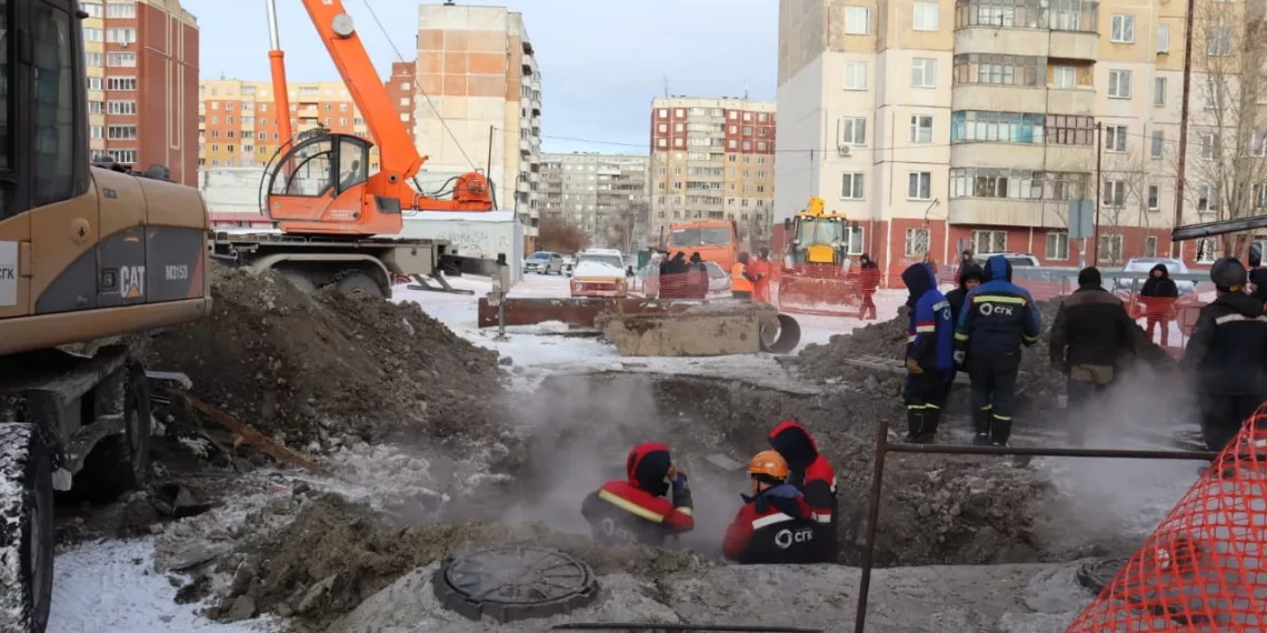 Жильцы, пострадавшие от коммунальных аварий в Новосибирске, требуют выплатить им 400 тысяч рублей