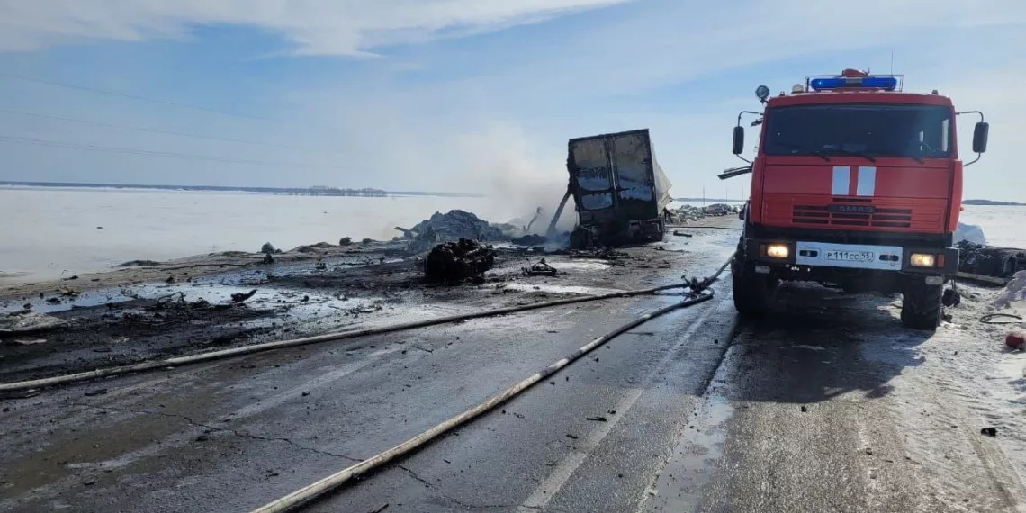 Пять человек погибли в ДТП на Омской трассе