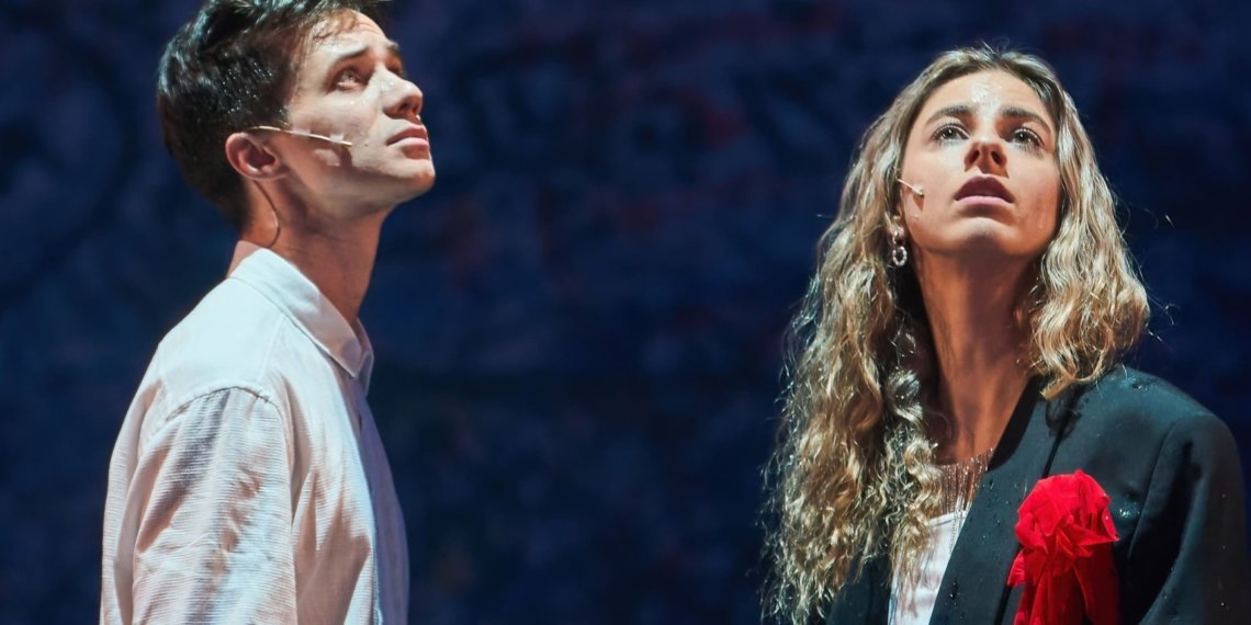 Голос современности: рок-арии прозвучали в «Ромео и Джульетте» на сцене новосибирского театра