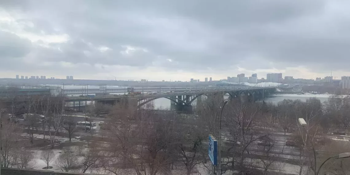 В Новосибирске с 22 апреля ограничат движение большегрузов в дневное время