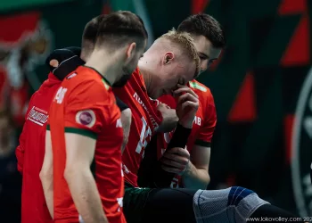 Новосибирский «Локомотив» проиграл в плей-офф волейбольной суперлиги